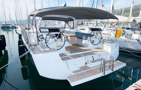 Beneteau Oceanis 55