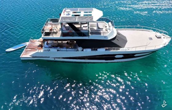 Custom Made Motoryacht
