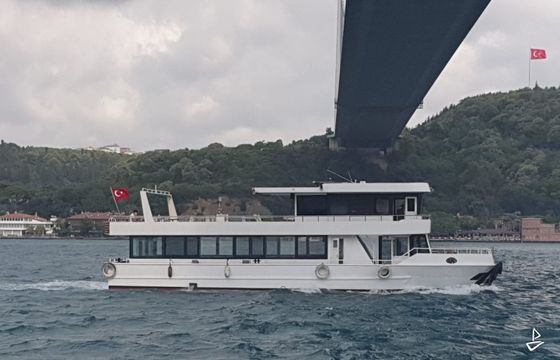 Custom Made Motoryacht