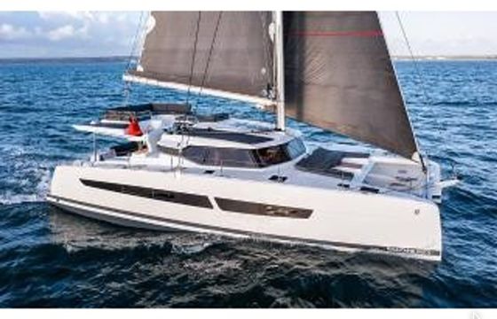 Fountaine Pajot Aura 51