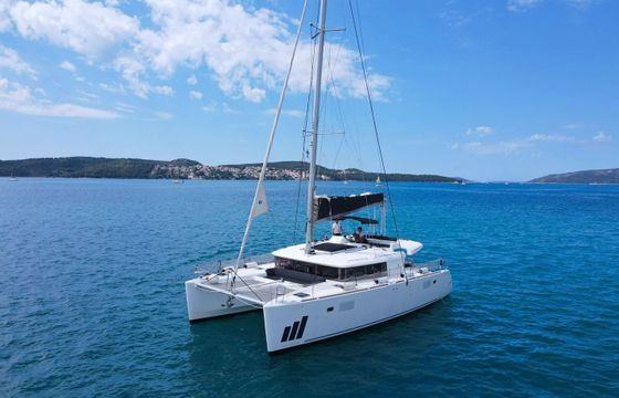 Lagoon 450F