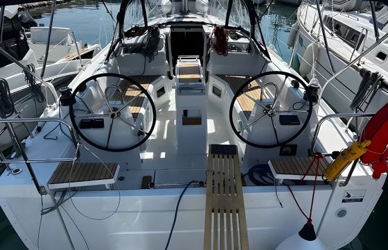 Beneteau Oceanis 34.1