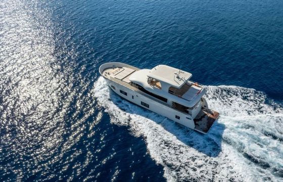 Custom Made Motoryacht