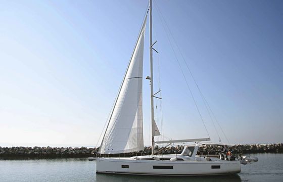 Beneteau Oceanis 51.1