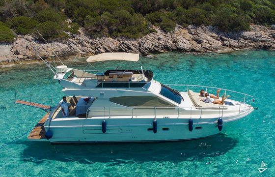 Ferretti Yachts 44