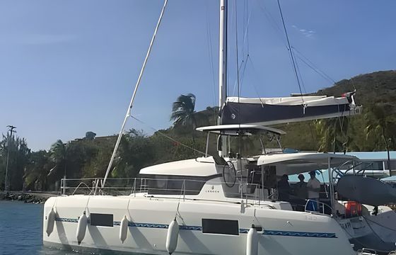 Lagoon 42