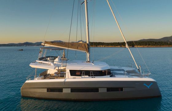 Dufour Catamaran 48