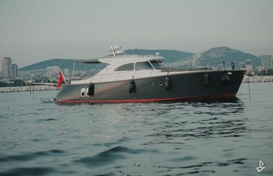 Custom Made Motoryacht