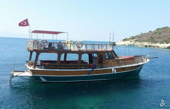 Custom Made Motoryacht