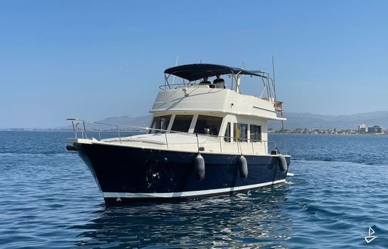 Mainship 47 Motor Yacht