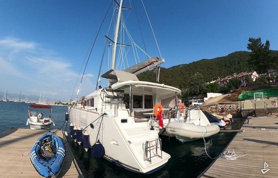 Lagoon 400 S2