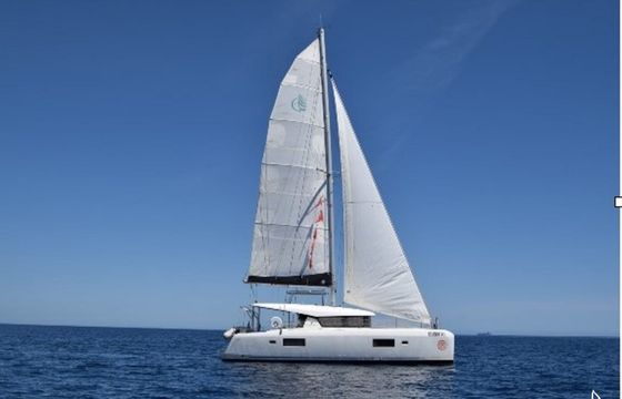 Lagoon 42