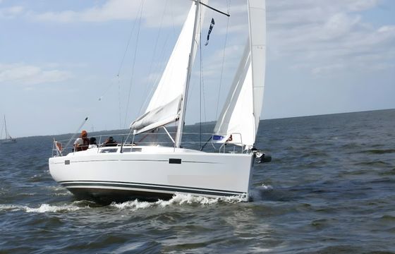 Hanse 385