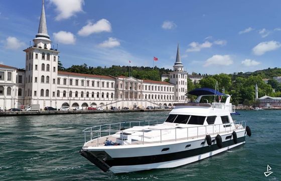 Custom Made Motoryacht
