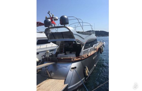 Custom Made Motoryacht