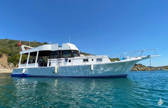 Custom Made Motoryacht