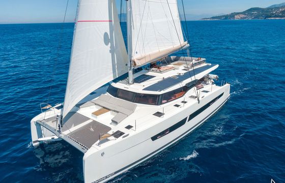 Fountaine Pajot Aura 51