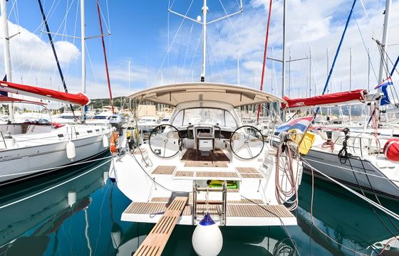 Beneteau Oceanis 48