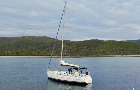 Beneteau Oceanis Clipper 323