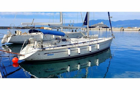 Bavaria 44