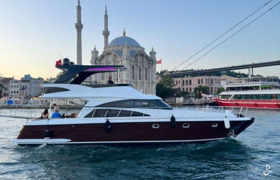 Custom Made Motoryacht