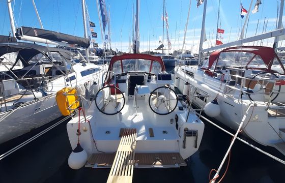 Beneteau Oceanis 30.1