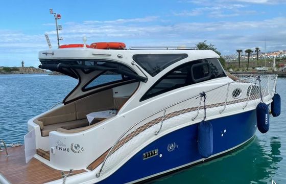 Custom Made Motoryacht