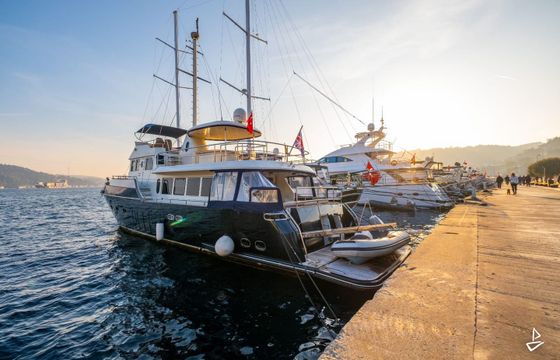 Leomar 70