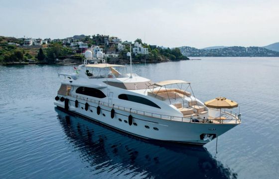 Falcon Motoryacht