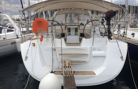 Jeanneau 53
