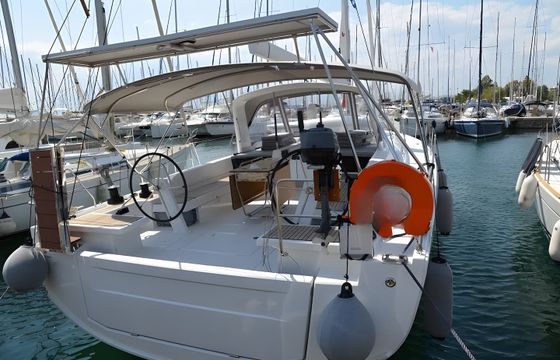 Beneteau Oceanis 51.1