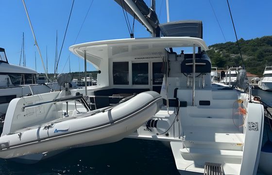 Lagoon 40
