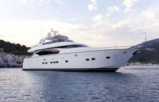 Custom Made Motoryacht
