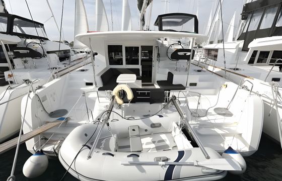 Lagoon 40