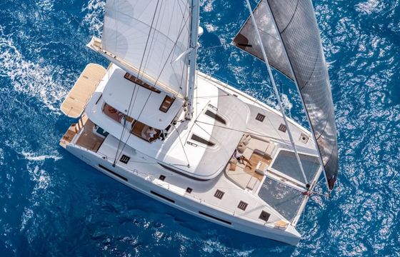 Lagoon 55