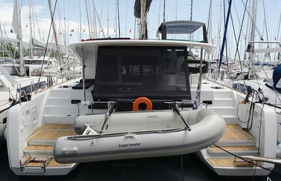 Lagoon 40