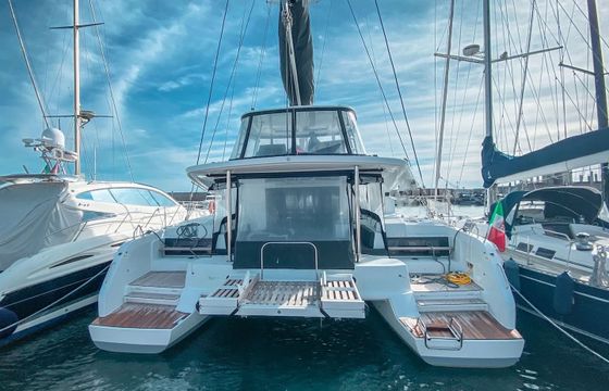 Lagoon 50