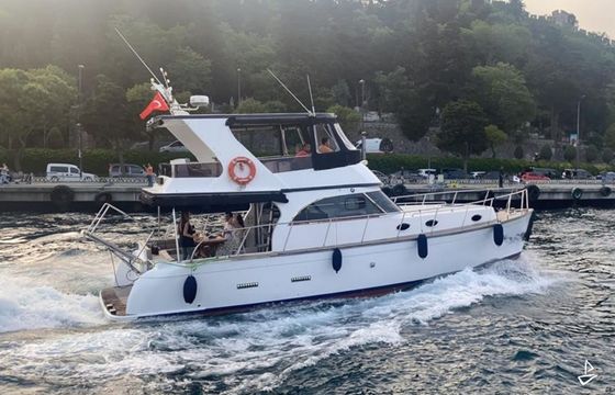 Custom Made Motoryacht