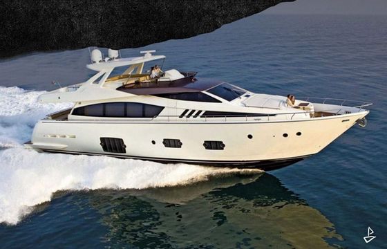 Ferretti Yachts 800