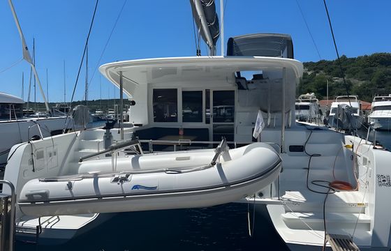 Lagoon 40