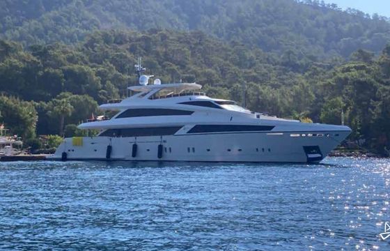 Custom Made Motoryacht