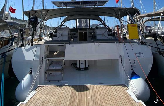 Bavaria Cruiser 50