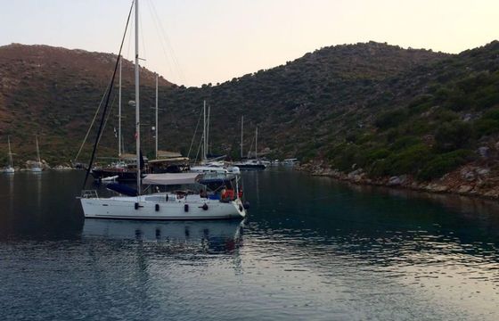 Beneteau Oceanis 43