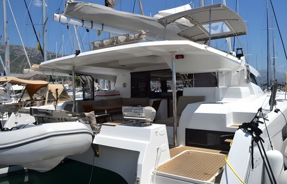 Fountaine Pajot Saona 47