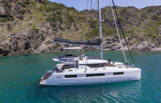 Lagoon 51