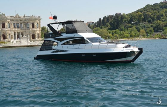 Custom Made Motoryacht