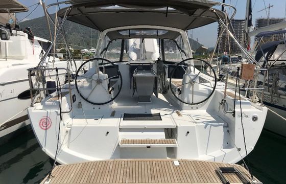 Beneteau Oceanis 41.1
