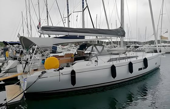 Grand Soleil 44