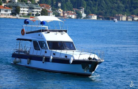 Custom Made Motoryacht