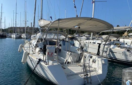 Beneteau First 35